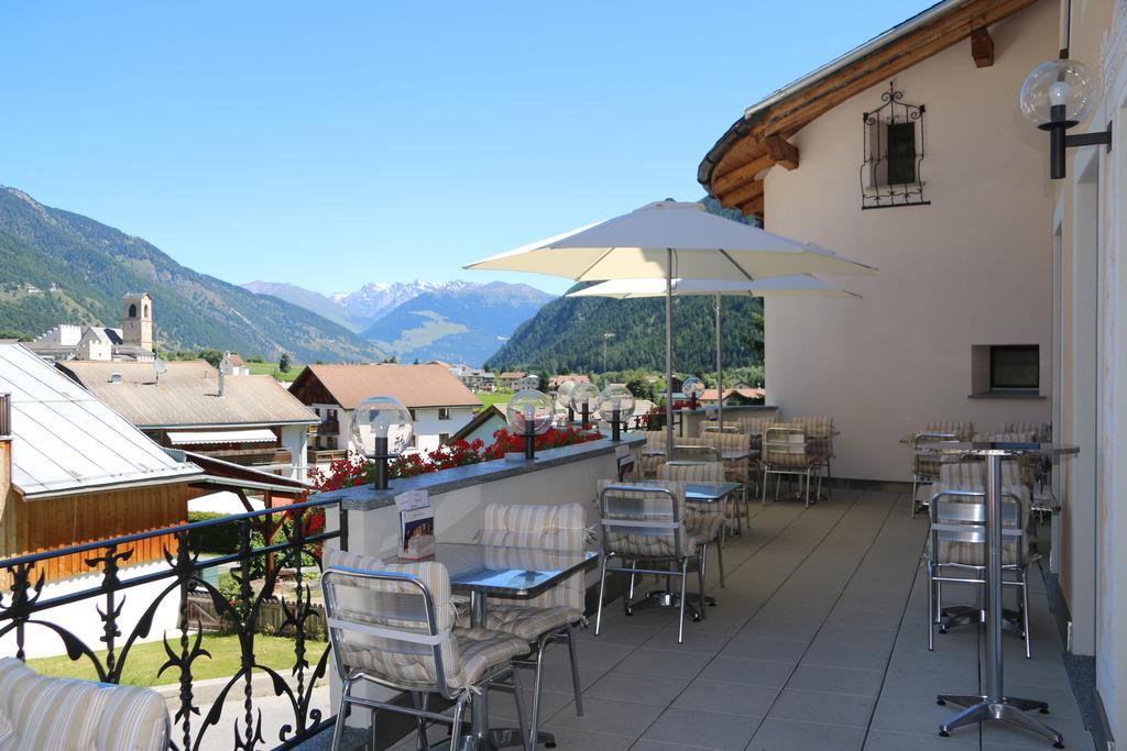 Hotel Helvetia Müstair Exteriör bild